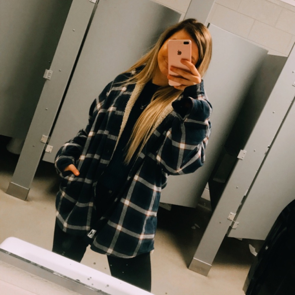 Meet your Posher, Trinity